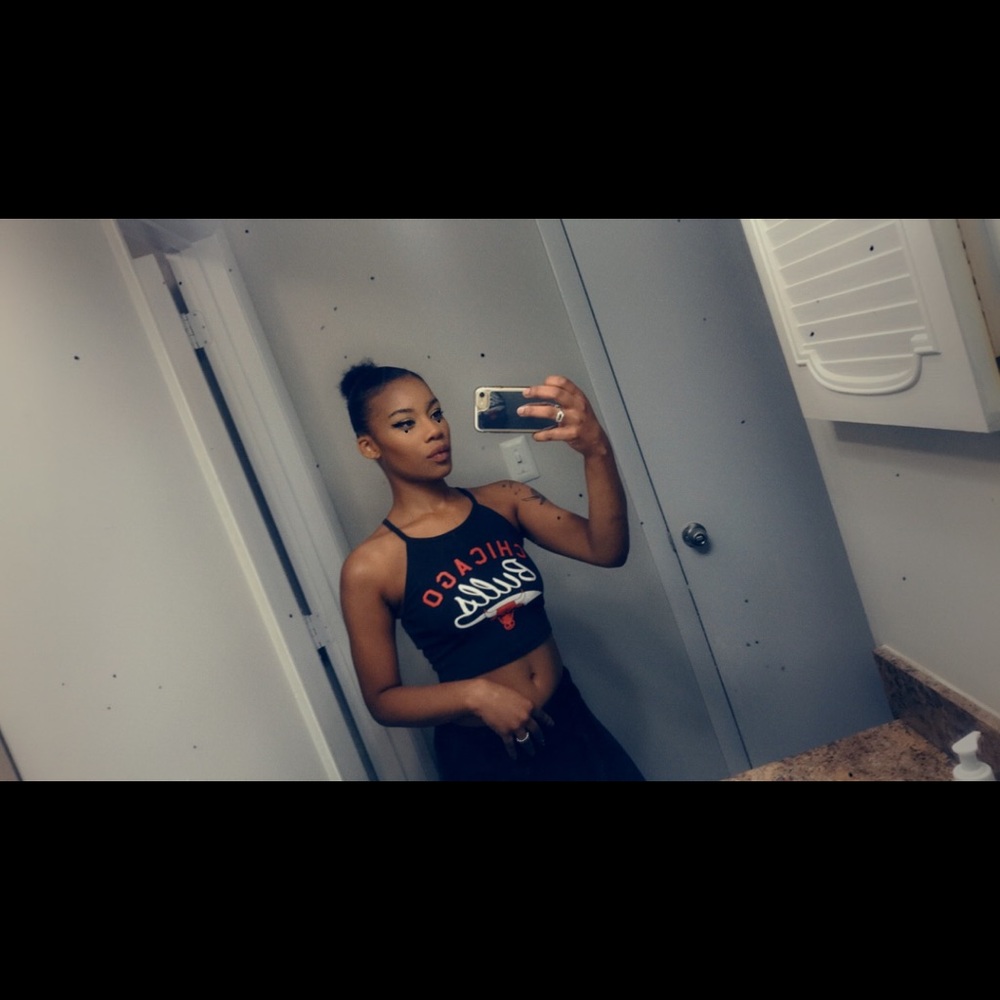 Meet your Posher, Sabrina